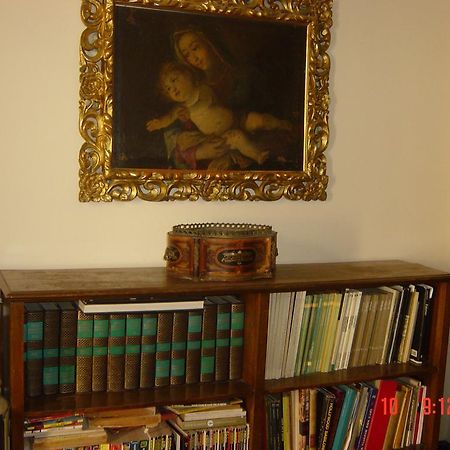 Rosella Bianchi Bed & Breakfast Palermo Exterior photo